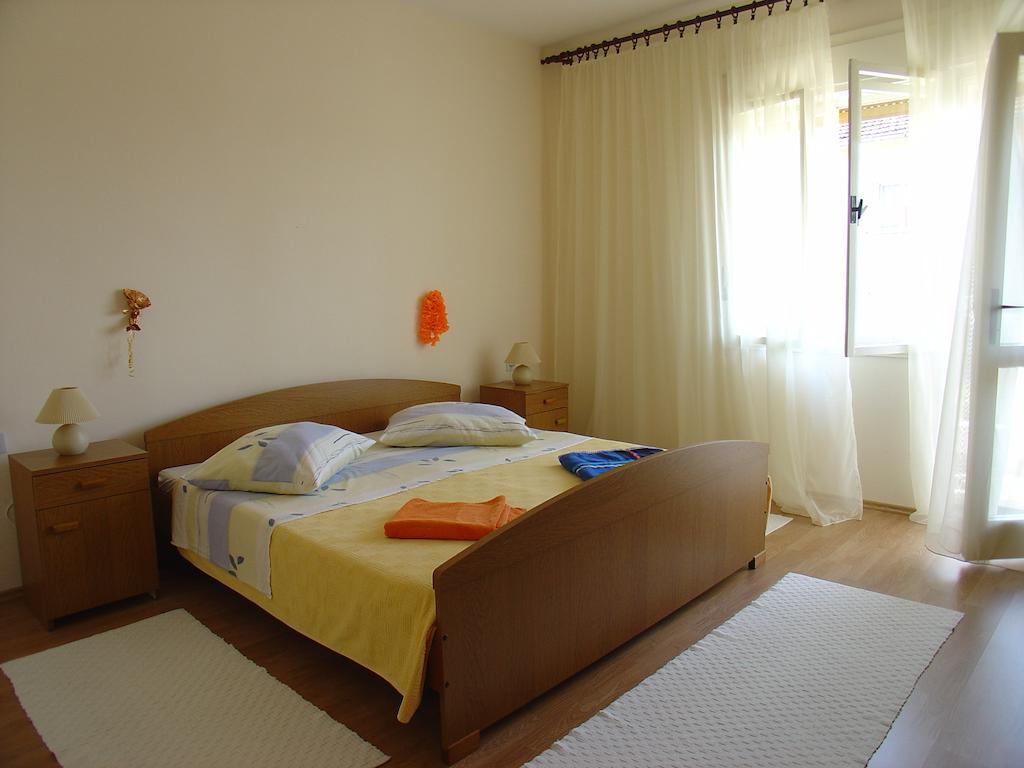 Apartment Tomy Trogir Habitación foto